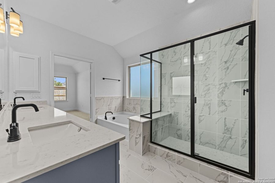 Furnished interior view inside a new home in Davis Ranch, San Antonio (Image 4). Furnished interior view inside a new home in Davis Ranch, San Antonio (Image 4).