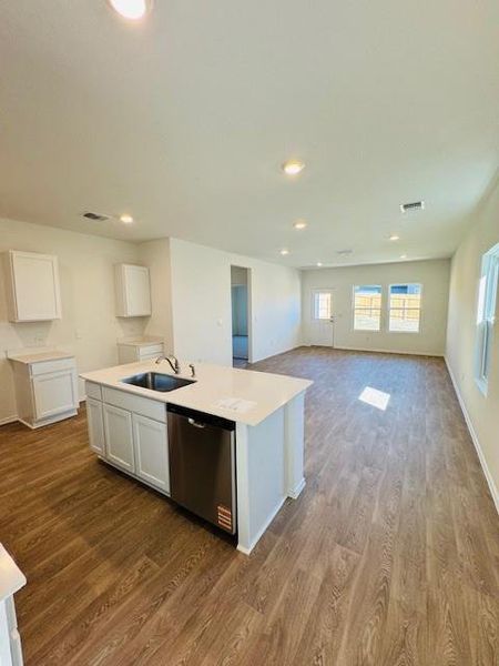 Image 14 of a home in Durango.