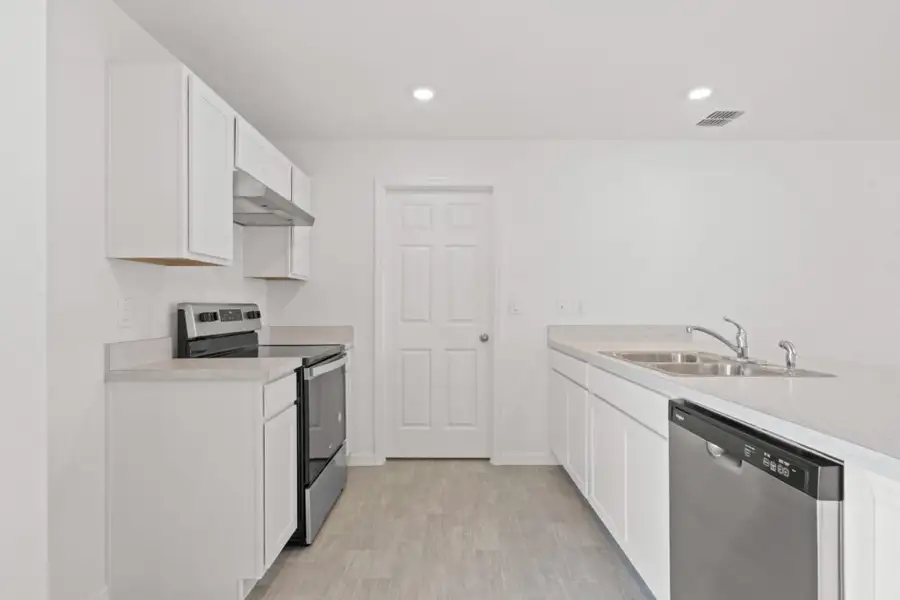 Furnished interior view inside a new home in Lehigh Acres, Lehigh Acres (Image 4).