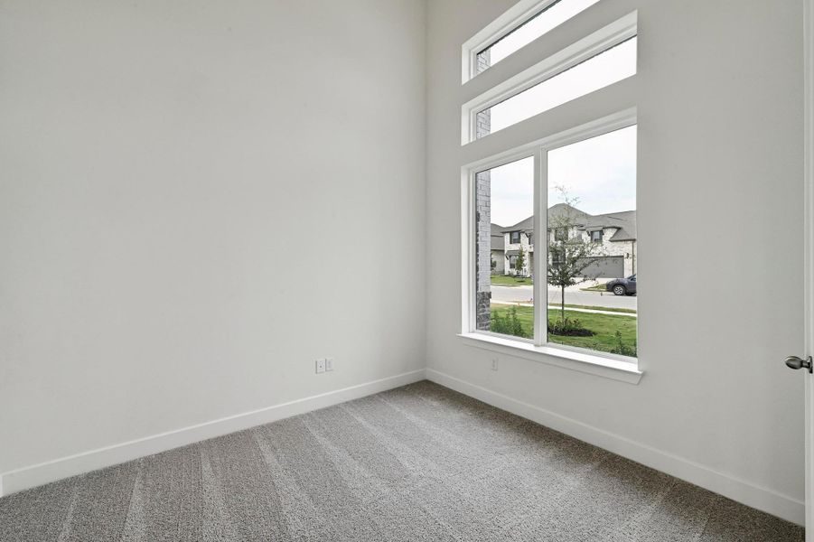 Spacious, unfurnished interior of a new home in , Liberty Hill (Image 30).