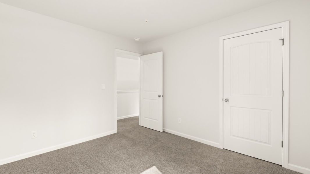 Representative unfurnished interior of a home built from the Hayden by D.R. Horton in Creekview, Atlanta (Image 23).