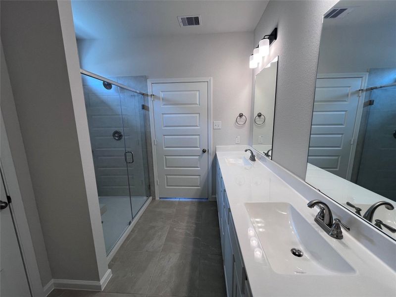 Image 25 of a home in Kendall Lakes. Image 25 of a home in Kendall Lakes.