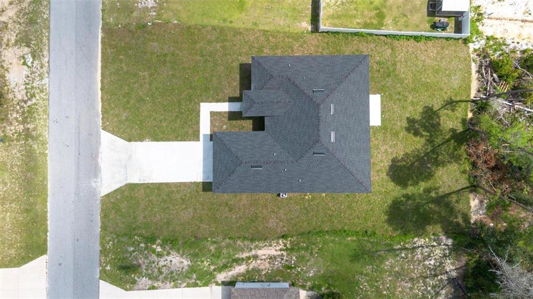 Front exterior of a new home in , Ocala, FL, highlighting curb appeal (Image 20).