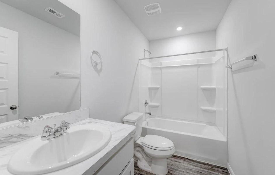 Furnished interior view inside a new home in Redland Estates, Lufkin (Image 3).