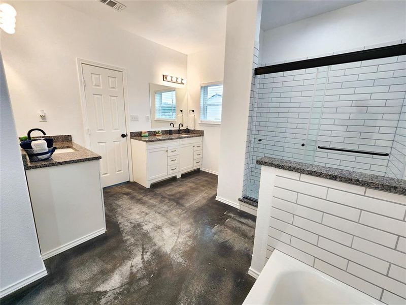 Furnished interior view inside a new home in , Kennedale (Image 5).