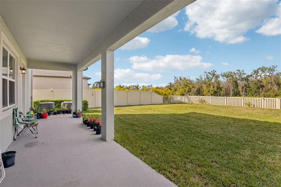 Exterior details and patio area of a home in , Spring Hill (Image 20).