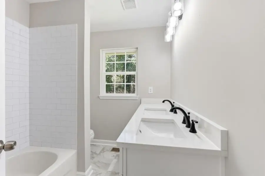 Image 28 of a home in . Image 28 of a home in .