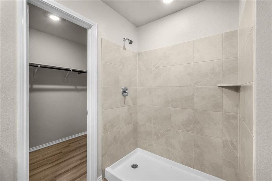 Image 28 of a home in .