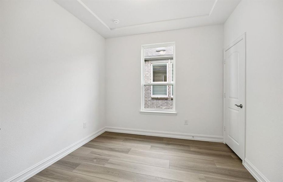 Study off entry into home