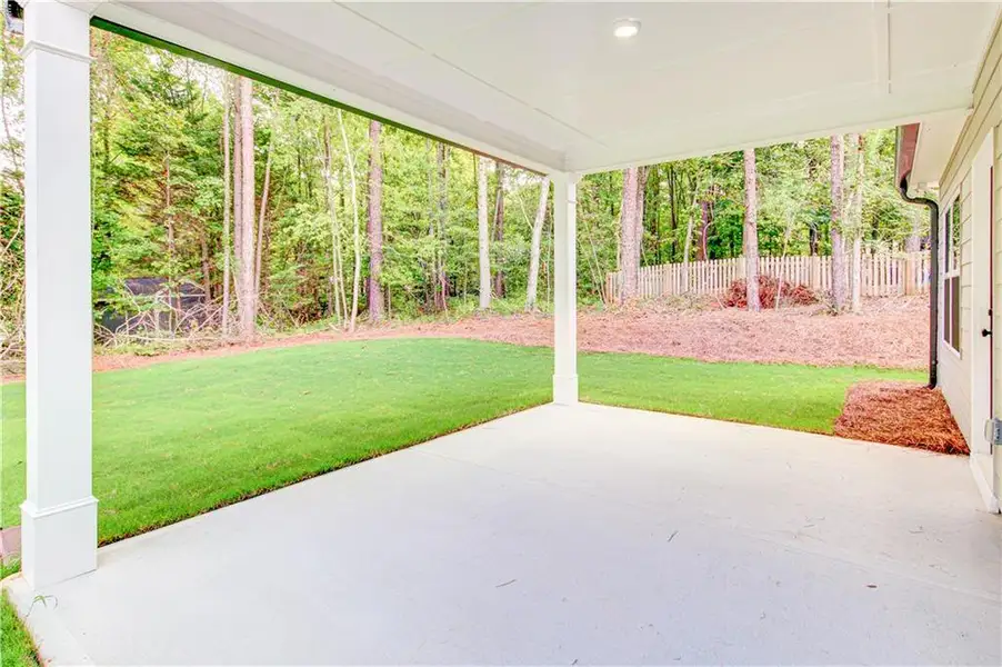 Exterior details and patio area of a home in , Villa Rica (Image 3).