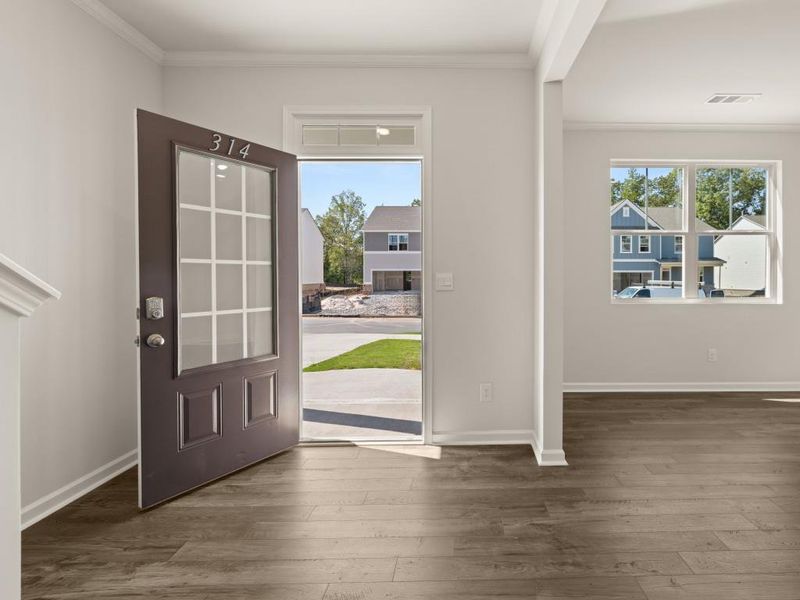 Spacious, unfurnished interior of a new home in Parkside at Carter Grove, Cartersville (Image 25).