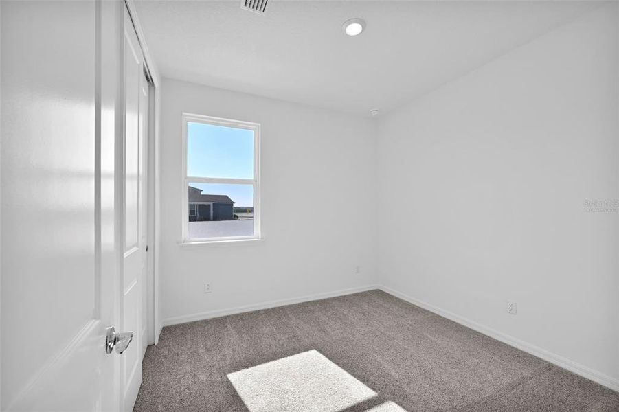 Spacious, unfurnished interior of a new home in Seminole Palms, Palm Coast (Image 22). Spacious, unfurnished interior of a new home in Seminole Palms, Palm Coast (Image 22).
