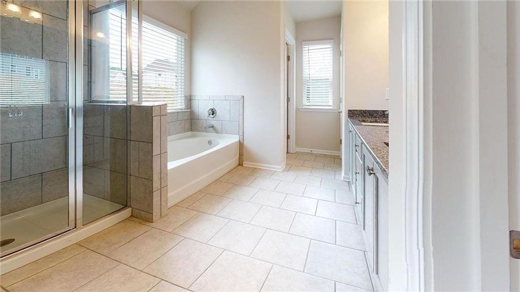 Furnished interior view inside a new home in Alcovy Village, Lawrenceville (Image 8).