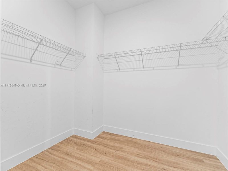 Spacious, unfurnished interior of a new home in , Homestead (Image 39). Spacious, unfurnished interior of a new home in , Homestead (Image 39).