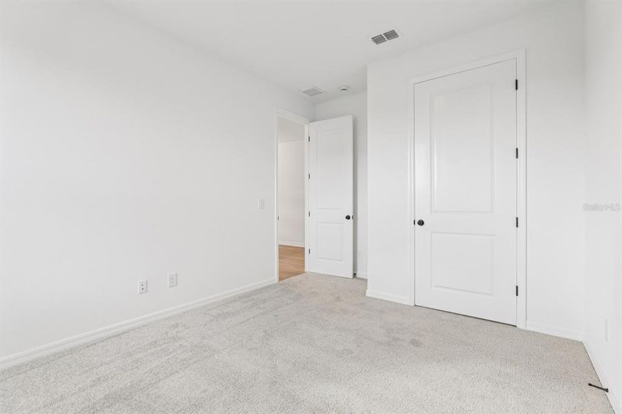 Spacious, unfurnished interior of a new home in Weslyn Park Single Family, St. Cloud (Image 44).