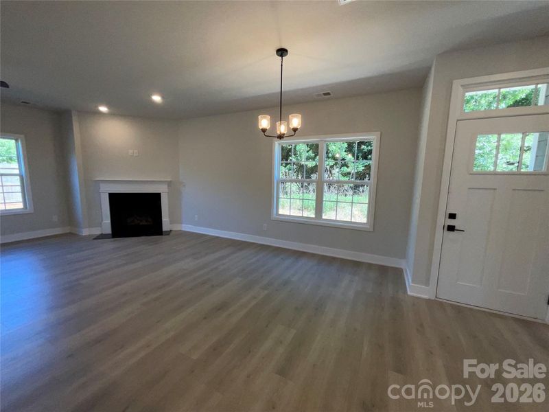 Spacious, unfurnished interior of a new home in Pine Trace, Gastonia (Image 11).