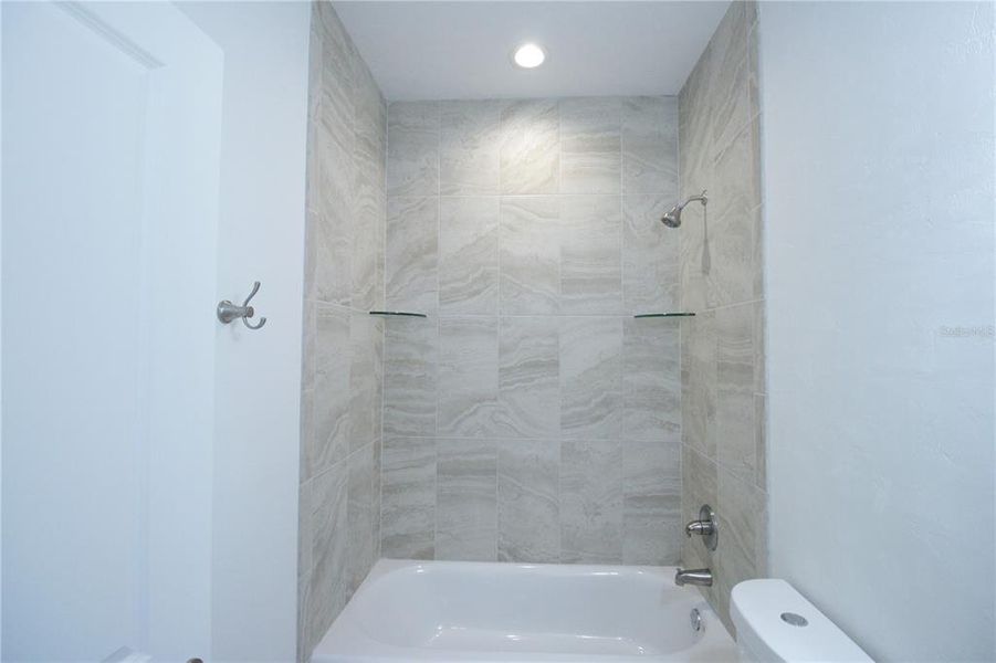 Image 33 of a home in . Image 33 of a home in .