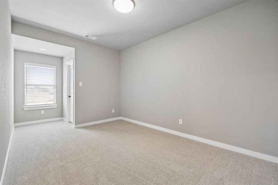 Spacious, unfurnished interior of a new home in , Fort Worth (Image 30).