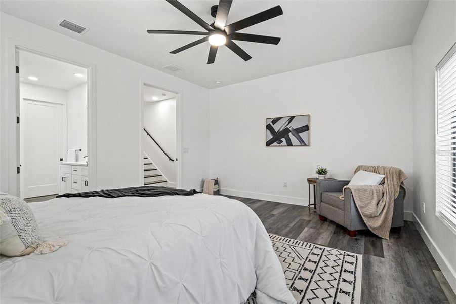 Furnished interior view inside a new home in , Pinellas Park (Image 10). Furnished interior view inside a new home in , Pinellas Park (Image 10).
