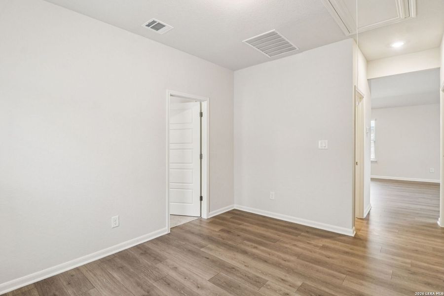 Spacious, unfurnished interior of a new home in Kallison Ranch, San Antonio (Image 35).