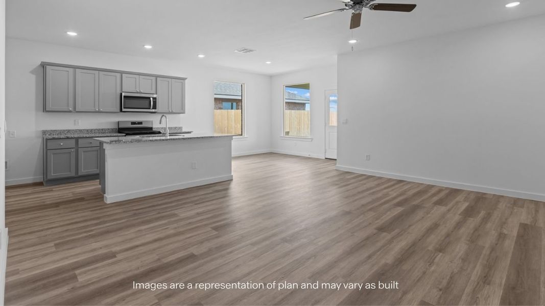 Spacious, unfurnished interior of a new home in Viridian, Lubbock (Image 12).
