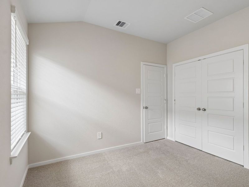 Spacious, unfurnished interior of a new home in Riviera Pines - Premier Series, Huffman (Image 13).