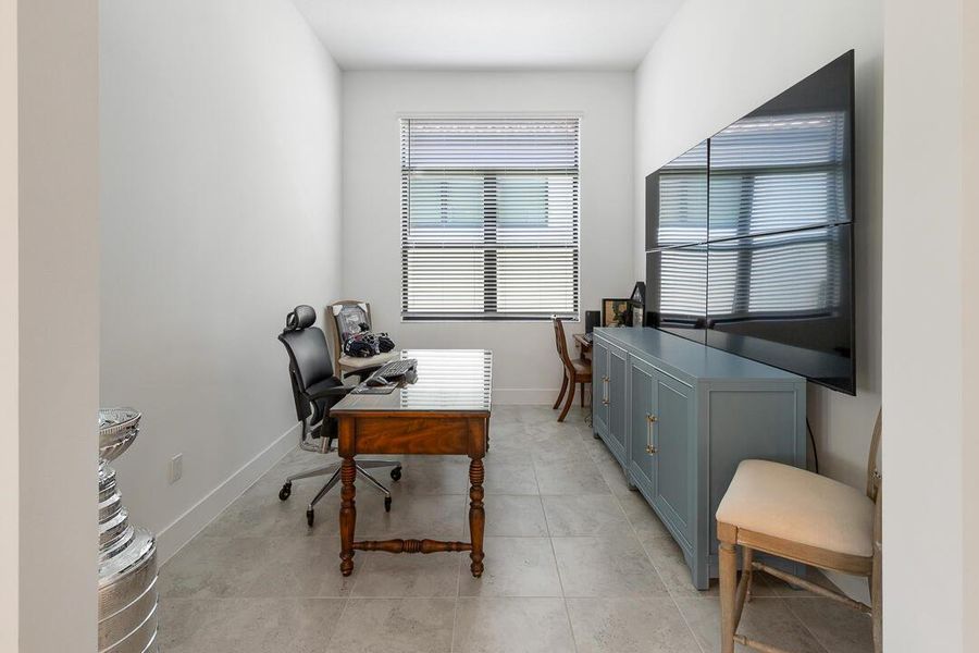Flex Room Office Flex Room Office