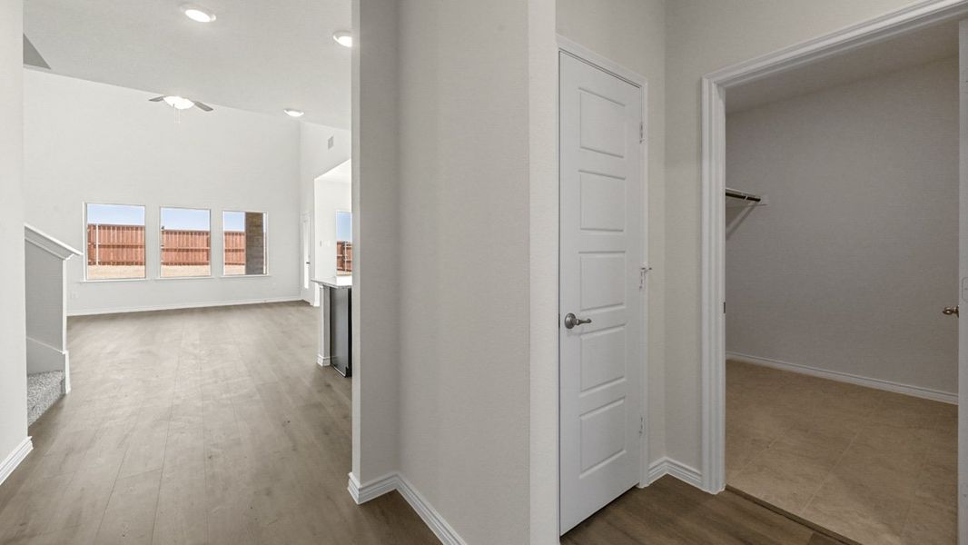 Spacious, unfurnished interior of a new home in Liberty Crossing, Royse City (Image 16). Spacious, unfurnished interior of a new home in Liberty Crossing, Royse City (Image 16).