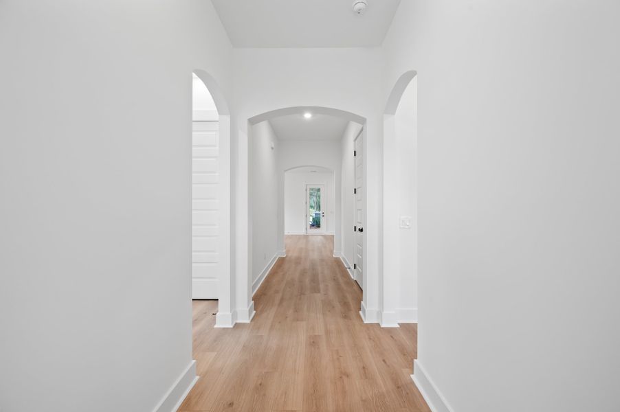 Representative unfurnished interior of a home built from the Sara by Hunter Quinn Homes in Beaufort County Homes, Beaufort (Image 14). Representative unfurnished interior of a home built from the Sara by Hunter Quinn Homes in Beaufort County Homes, Beaufort (Image 14).