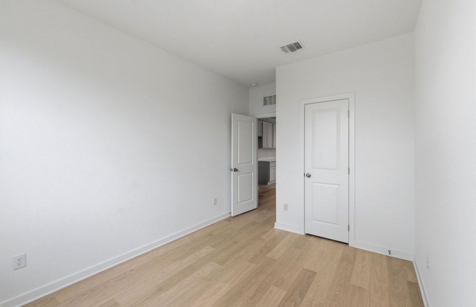 Spacious, unfurnished interior of a new home in La Cima, San Marcos (Image 34).