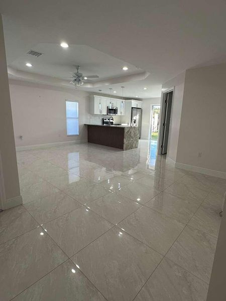 Spacious, unfurnished interior of a new home in , West Palm Beach (Image 33). Spacious, unfurnished interior of a new home in , West Palm Beach (Image 33).
