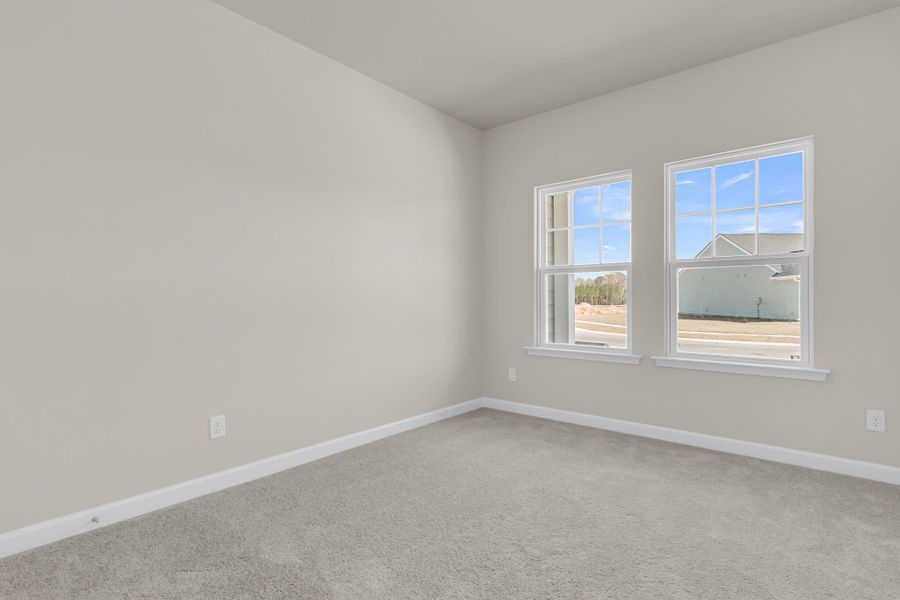 Spacious, unfurnished interior of a new home in , Ravenel (Image 12).