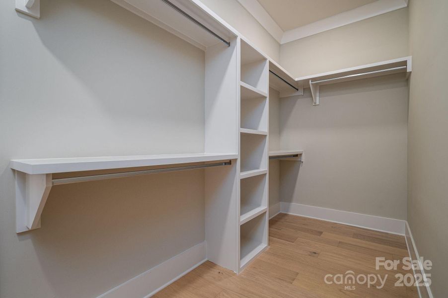 Spacious, unfurnished interior of a new home in , Belmont (Image 41).