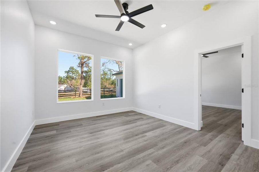 Spacious, unfurnished interior of a new home in , Wildwood (Image 46).