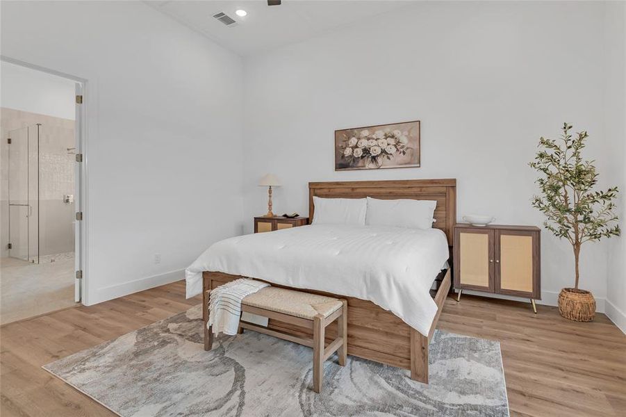 Furnished interior view inside a new home in , Joshua (Image 16).