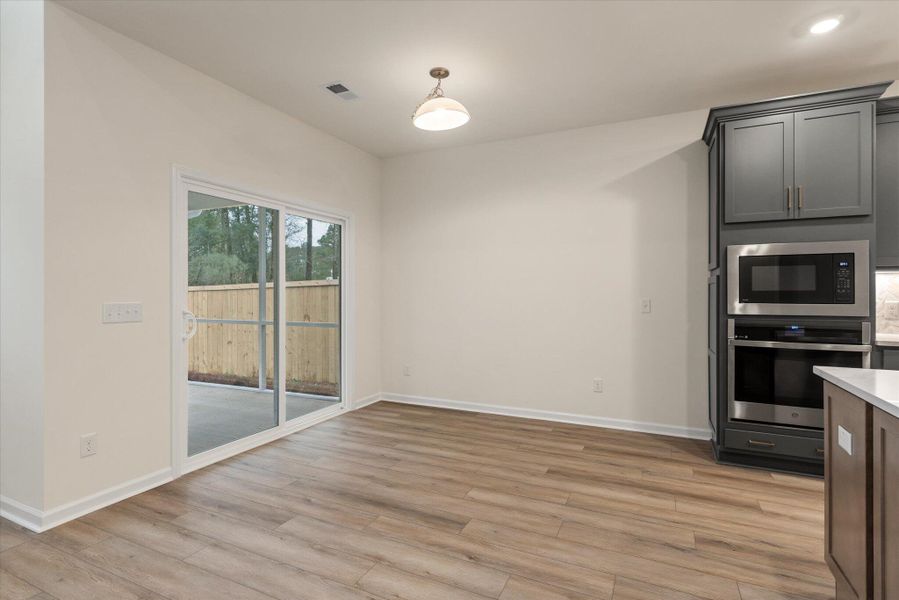 Spacious, unfurnished interior of a new home in Oakley Pointe, Moncks Corner (Image 40).