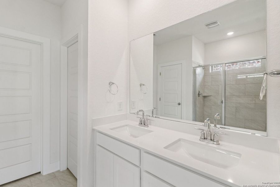 Furnished interior view inside a new home in Comanche Ridge, San Antonio (Image 12). Furnished interior view inside a new home in Comanche Ridge, San Antonio (Image 12).