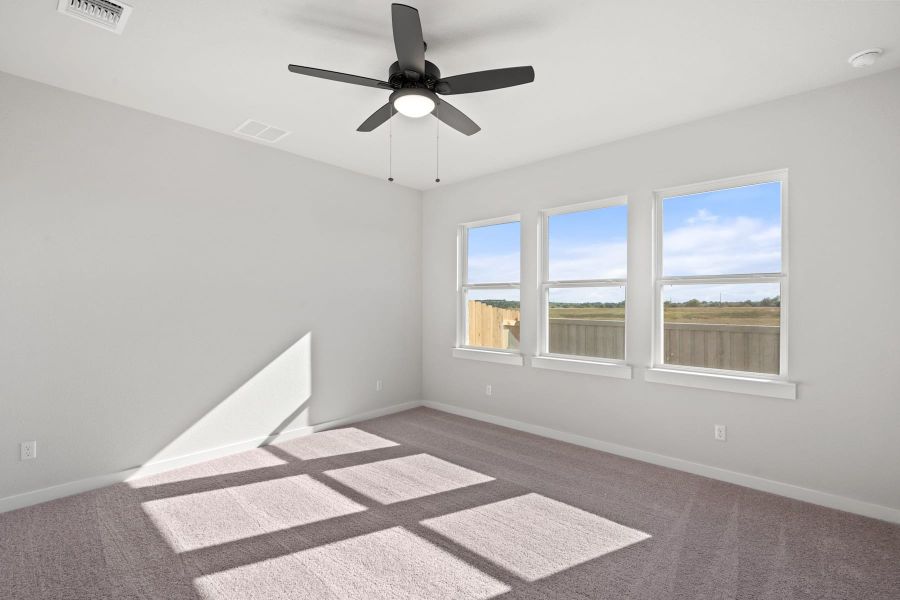 Spacious, unfurnished interior of a new home in Park Central, Georgetown (Image 32).
