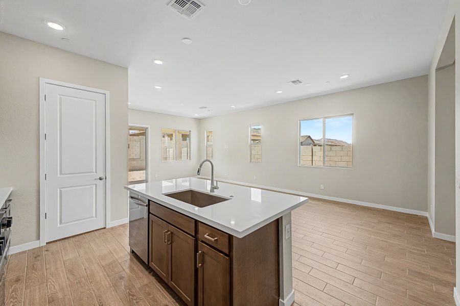 Furnished interior view inside a new home in Mira Vista at Victory, Buckeye (Image 5). Furnished interior view inside a new home in Mira Vista at Victory, Buckeye (Image 5).