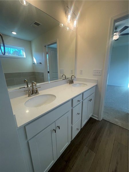 Image 46 of a home in Springwood Grove.