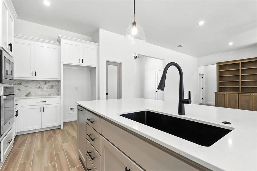 Furnished interior view inside a new home in , Weatherford (Image 15). Furnished interior view inside a new home in , Weatherford (Image 15).