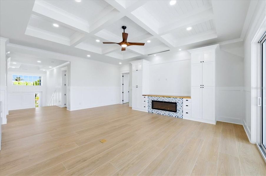 Spacious, unfurnished interior of a new home in , Placida (Image 21).