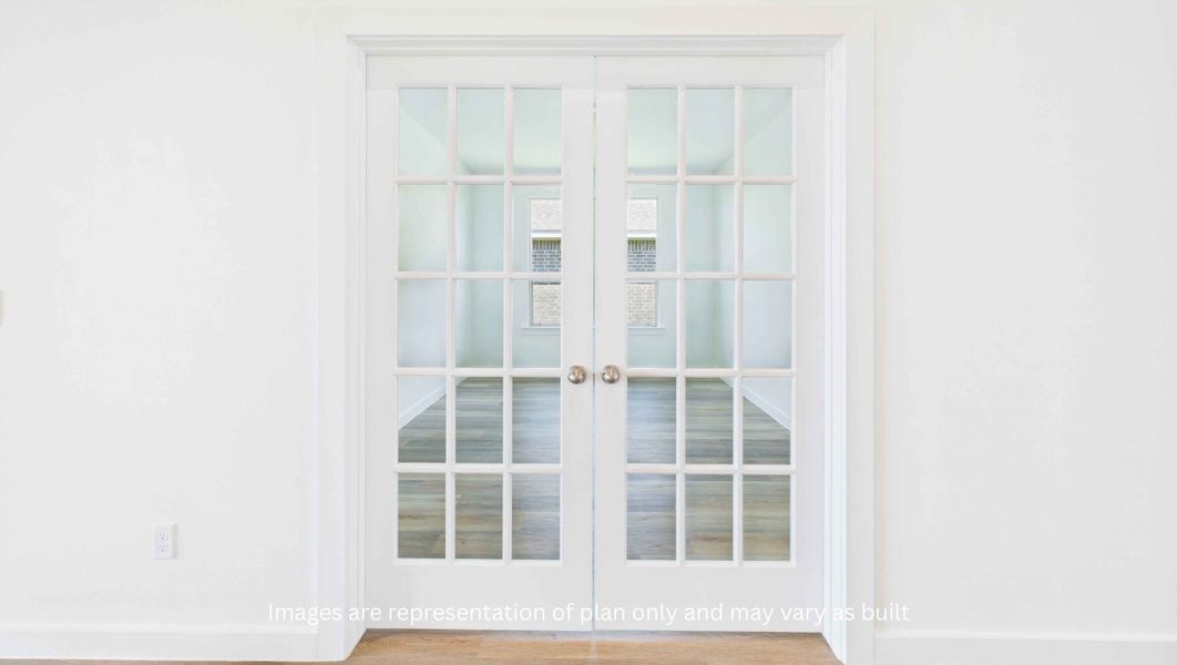 Representative unfurnished interior of a home built from the The Lakemont by D.R. Horton in Westmont, Lubbock (Image 8).
