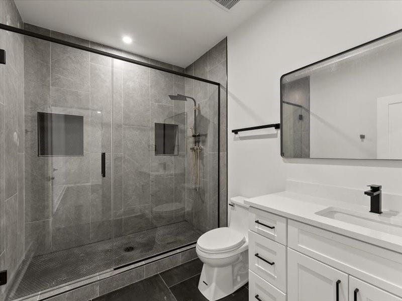 Furnished interior view inside a new home in , Dahlonega (Image 65).