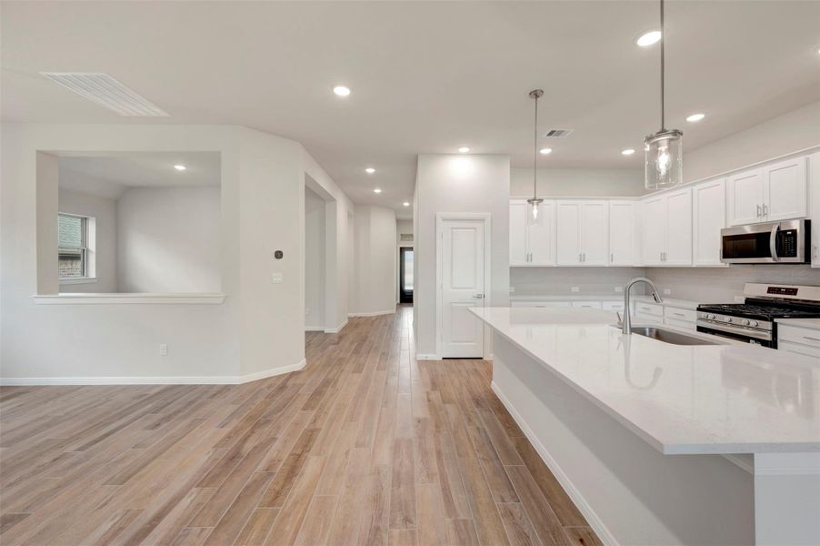 Furnished interior view inside a new home in Escondido 45’ Homesites, Magnolia (Image 14).