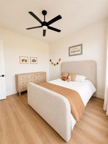 Furnished interior view inside a new home in , Whitesboro (Image 7).