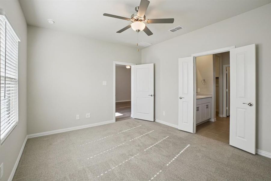 Spacious, unfurnished interior of a new home in Trails of Lavon - Spring Series, Lavon (Image 34).