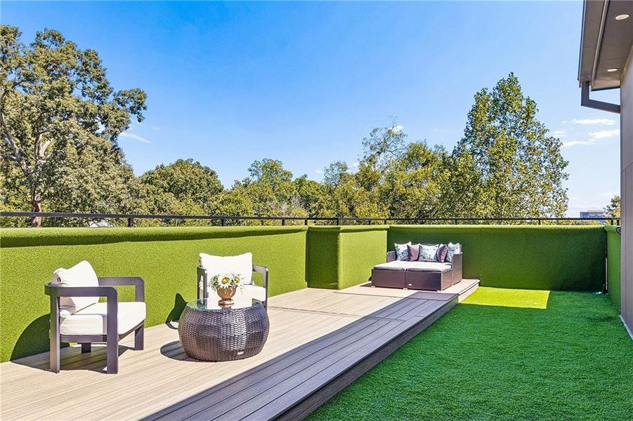 Exterior details and patio area of a home in , Atlanta (Image 25).