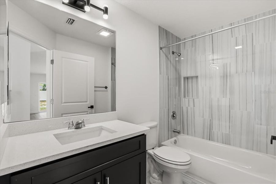 Furnished interior view inside a new home in , Leesburg (Image 6).