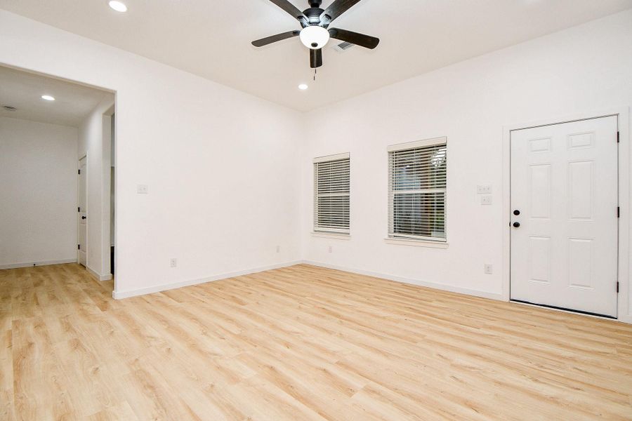 Spacious, unfurnished interior of a new home in , West Columbia (Image 15). Spacious, unfurnished interior of a new home in , West Columbia (Image 15).
